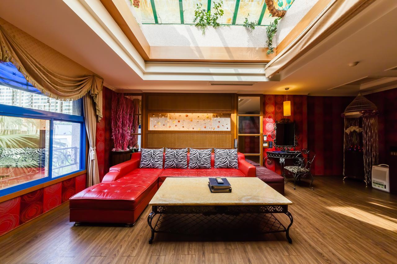 Lestar Motel Таоюань Екстер'єр фото